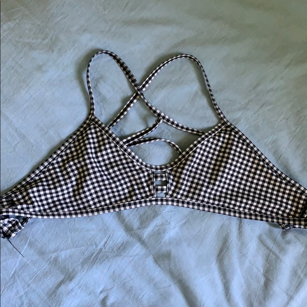 Jolyn bikini top